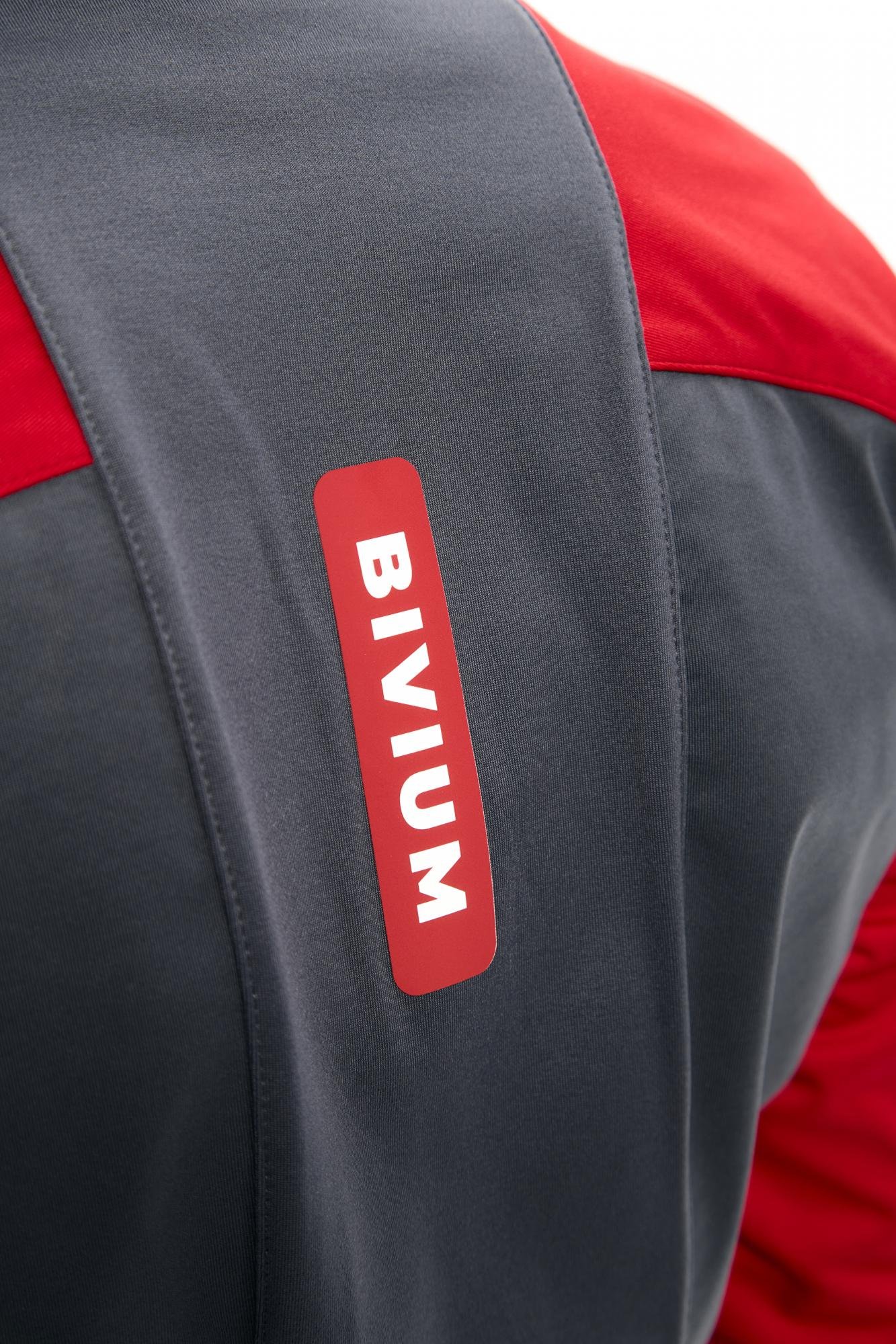 SJK203W226-01271 Куртка жен. Bivium "Классик 2.0", цв. графитовый-красный