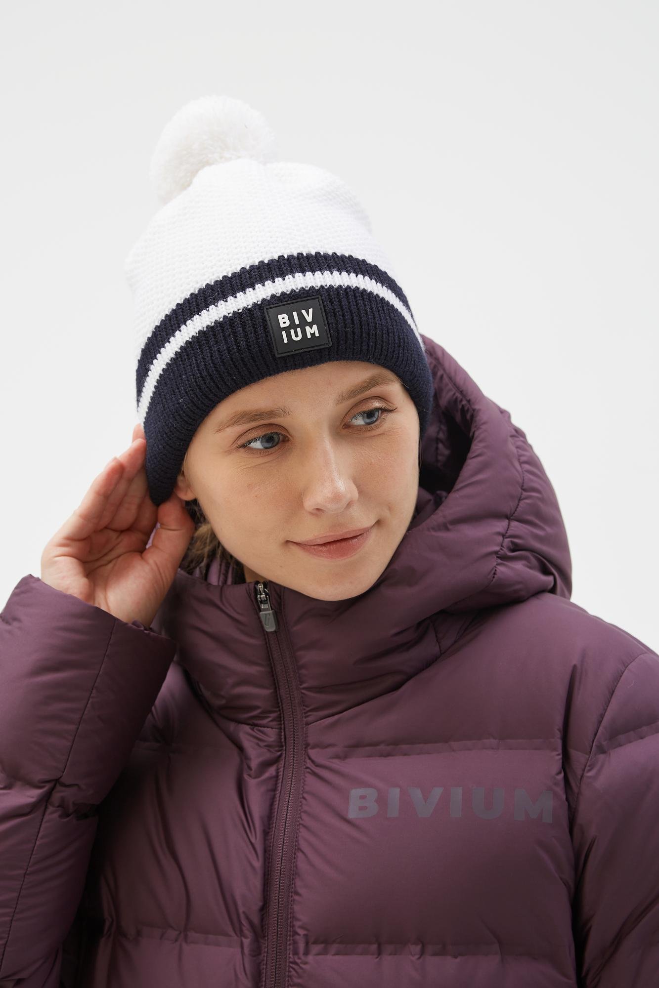 AHW101UN225-00104 Шапка унисекс BIVIUM "Apex", цв. белый-черный