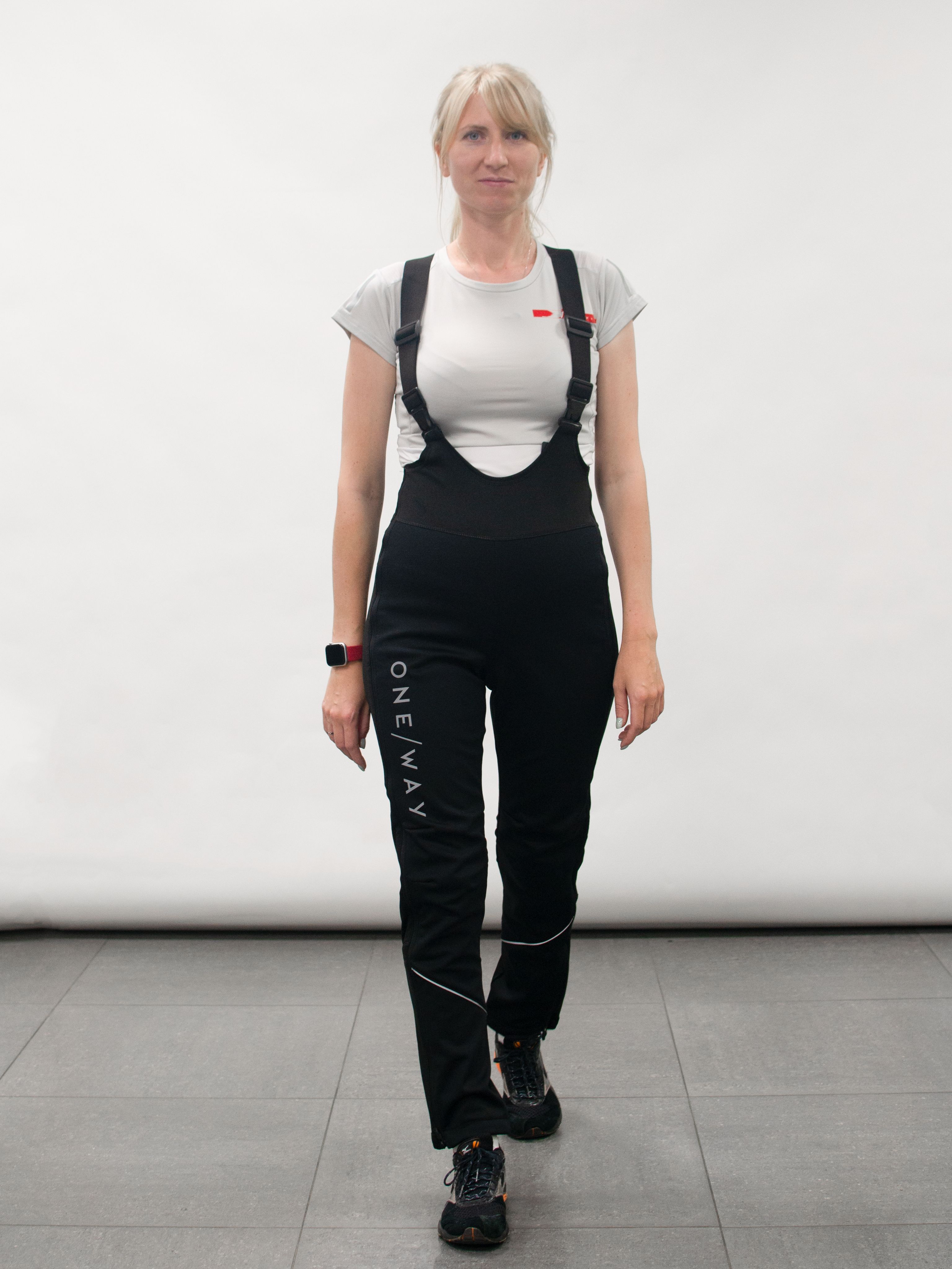 OGR9005-100 Брюки тренировочные ONE WAY жен. black (44)