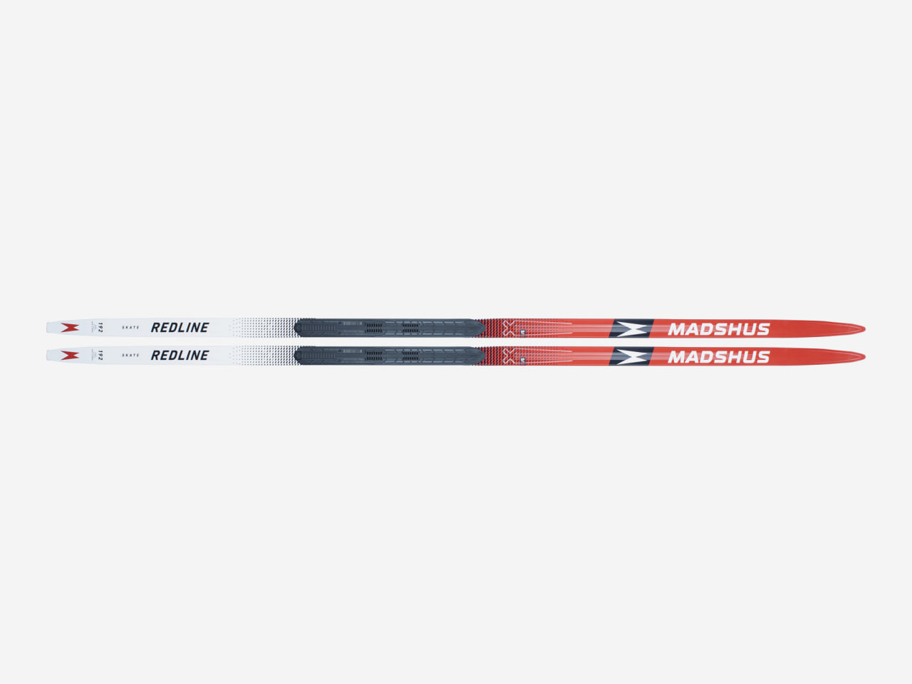 N22008 Лыжи беговые MADSHUS Skate MADSHUS REDLINE Plus MEDIUM NIS F2 (M61F) 