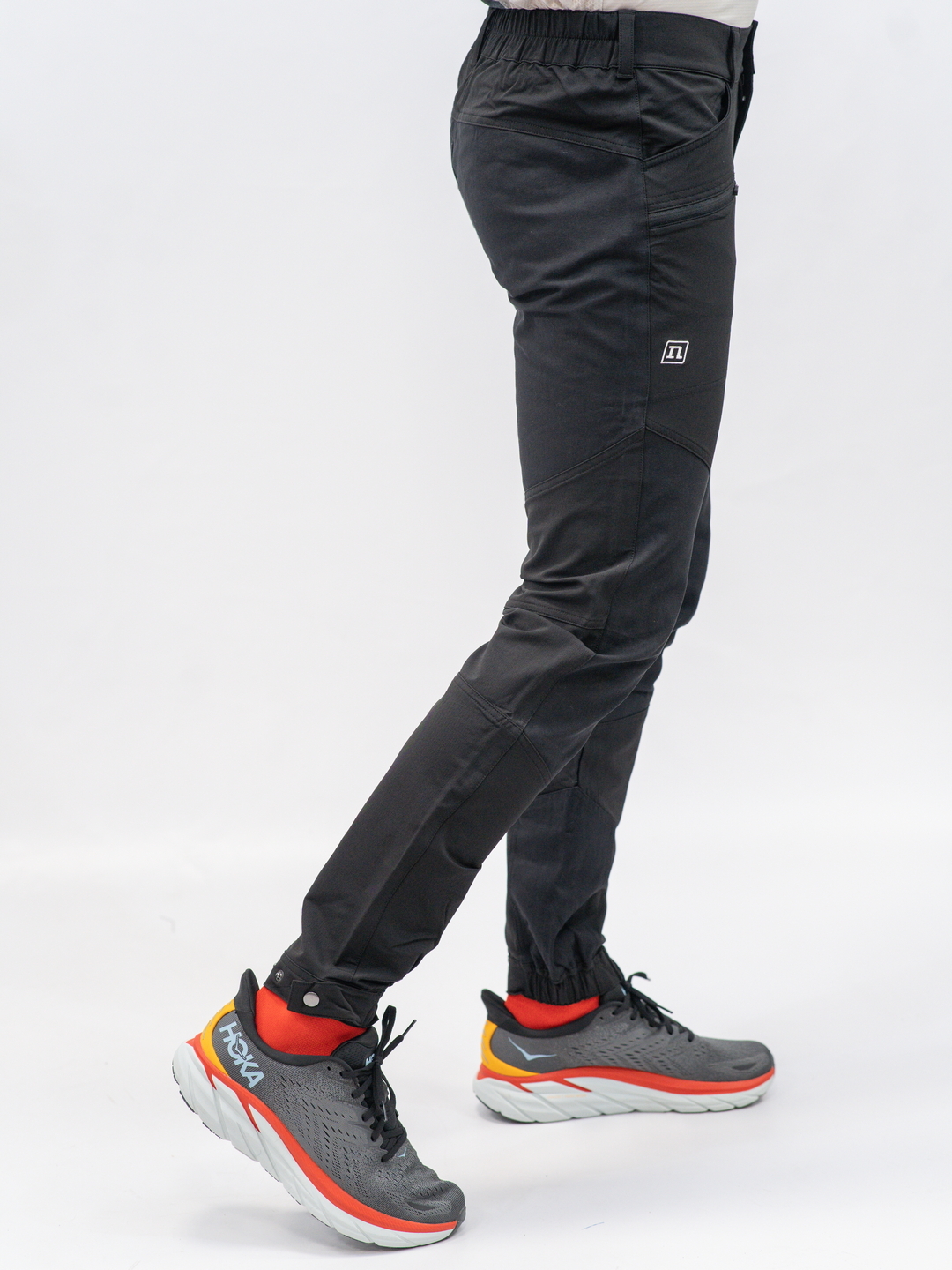 2001652-0001 Брюки утепленные муж. NONAME FJELL PANTS 23, цв. черный